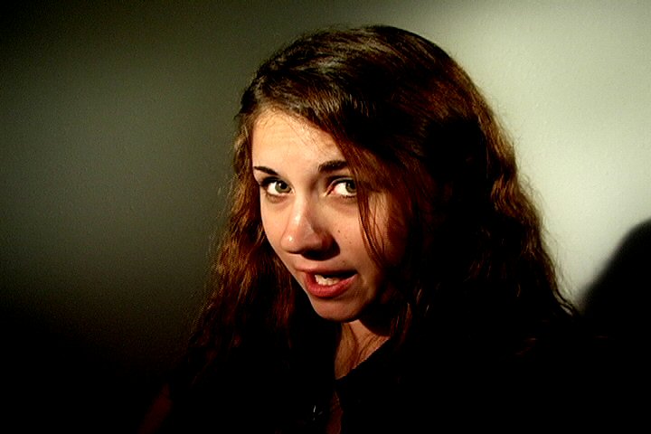 File:Claralook.jpg