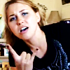 File:Cheersarah.png