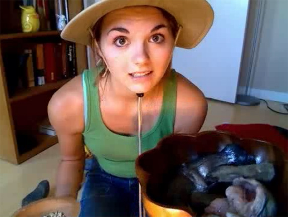 File:Neanderthalcap.jpg